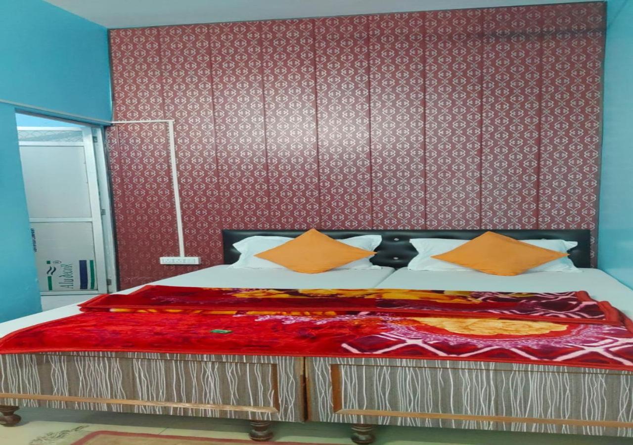 Sri Yoga Mandir Hotel Varanasi Luaran gambar