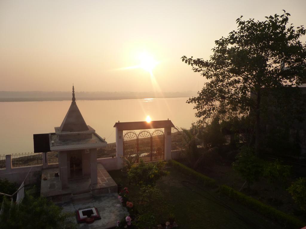 Sri Yoga Mandir Hotel Varanasi Luaran gambar